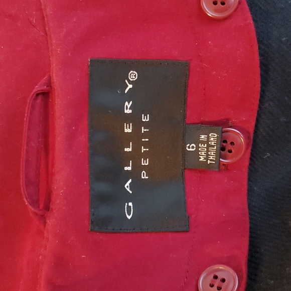 Gallery Petite Red Trench Coat, Size 6 - Picture 5 of 6